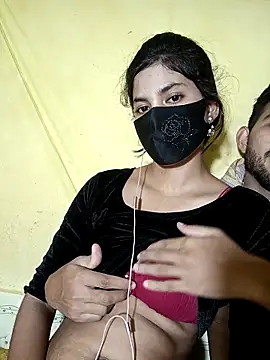 Hot couple 1 online show from 10.19.25