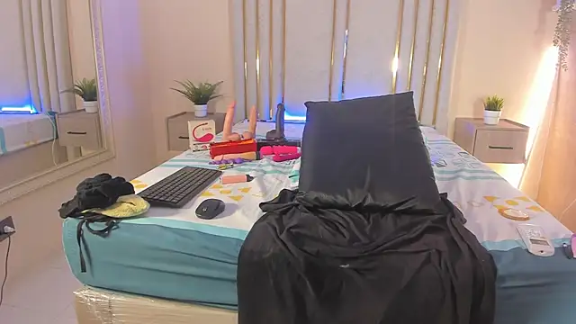 Liincostelloo online show from 02.04.25