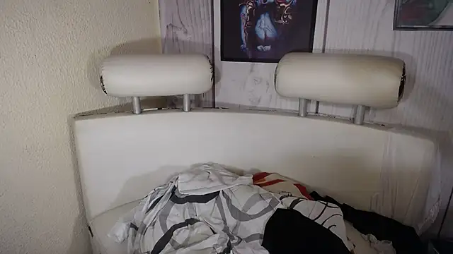 JULIANAWET69 online show from 02.12.25