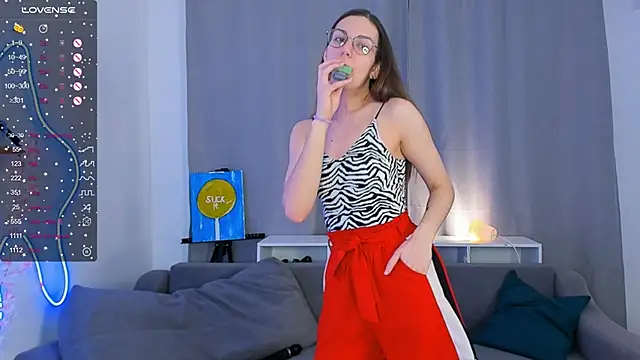 MaryKlein online show from 02.06.25