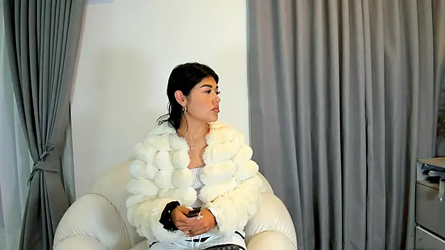 1lubonnie online show from 02.18.25