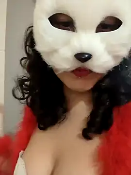 Snapshot of GinnyDelice chatting on 01.26.25 GinnyDelice online show from 01.26.25