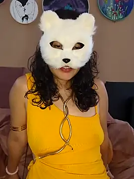 Snapshot of GinnyDelice chatting on 03.14.25 GinnyDelice online show from 03.14.25