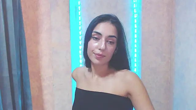 Lovelllyy online show from 10.09.25
