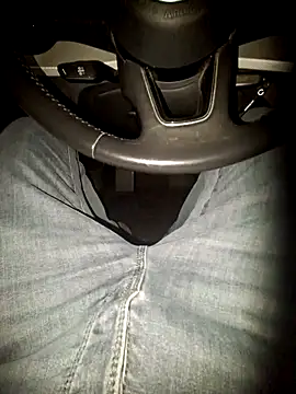 Nzino1983 online show from 03.19.26