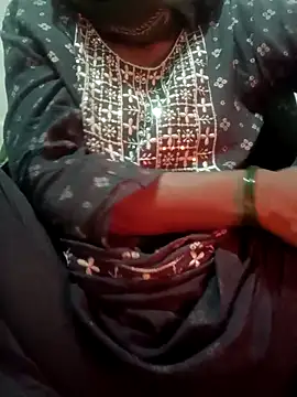 Snapshot of Sexy_Tanya69 chatting on 12.14.25 Sexy Tanya69 online show from 12.14.25