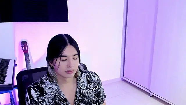 Snapshot of JordiWilld chatting on 09.25.25 JordiWilld online show from 09.25.25