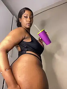 Spicey-CheekssX online show from 11.05.25