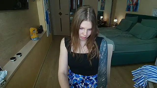 Snapshot of ReginaSparkle chatting on 04.09.26 ReginaSparkle online show from 04.09.26