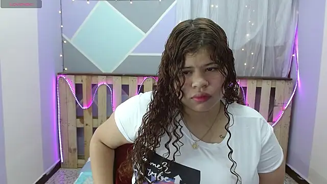 Allysson3 online show from 01.21.25