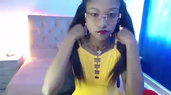 LITTLEDOLLHOT online show from 01.31.25