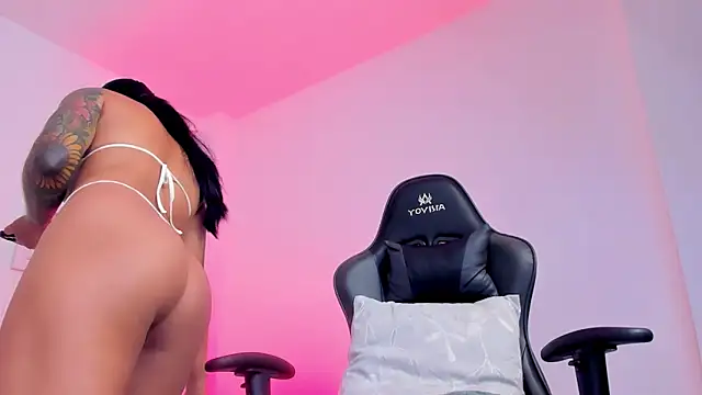 sophierooy22 online show from 02.04.26