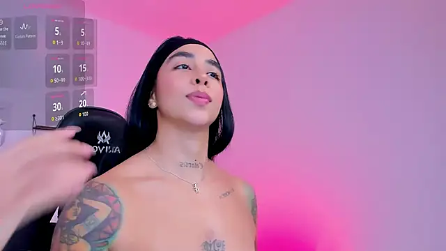 sophierooy22 online show from 03.10.26