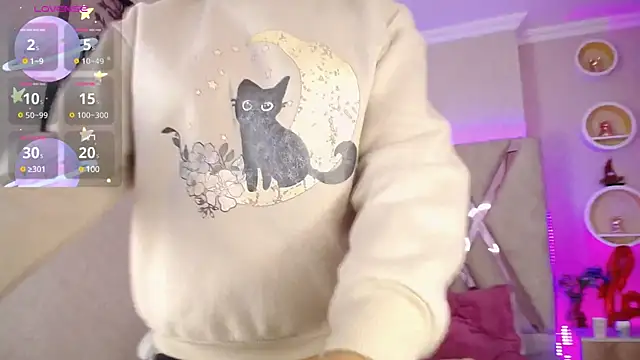 Sophia waalker  1 online show from 03.11.25