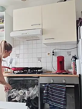 SweetyNinaOff1 online show from 02.23.26