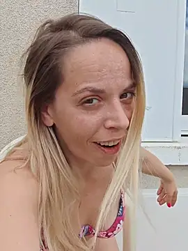 SweetyNinaOff1 online show from 05.01.26