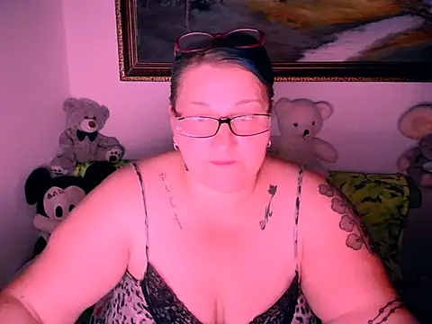 mayamayx online show from 10.06.25