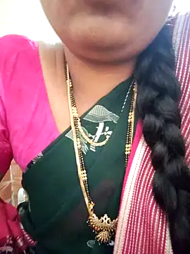 Snapshot of Vani19 chatting on 10.04.25 Vani19 online show from 10.04.25