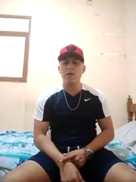 LuisMex1998 online show from 10.25.25