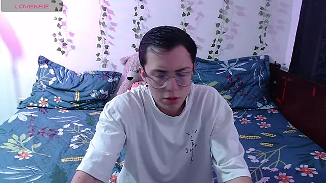 Tina 4 Charlie online show from 11.09.25