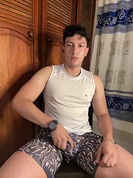 Snapshot of Amon__ashford chatting on 02.25.25 Amon ashford online show from 02.25.25