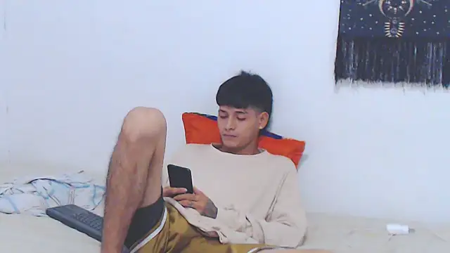 Snapshot of lu_nastyboy18 chatting on 09.19.25 lu nastyboy18 online show from 09.19.25