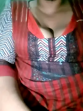 Snapshot of SexyRiyaaa chatting on 01.22.25 SexyRiyaaa online show from 01.22.25