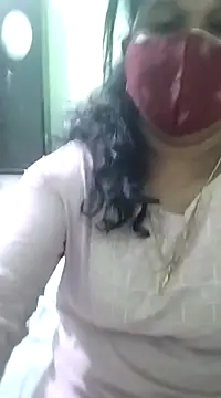 Snapshot of Tamil_Aathira chatting on 01.20.25 Tamil Aathira online show from 01.20.25