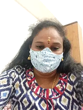 Snapshot of Tamil_Aathira chatting on 02.13.25 Tamil Aathira online show from 02.13.25