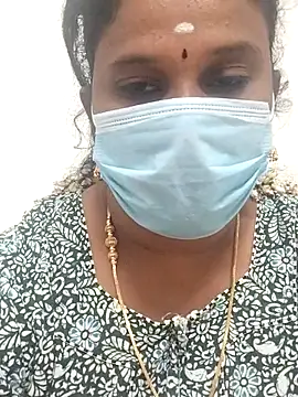 Snapshot of Tamil_Aathira chatting on 02.21.25 Tamil Aathira online show from 02.21.25