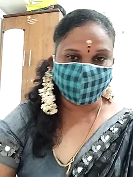 Snapshot of Tamil_Aathira chatting on 03.01.25 Tamil Aathira online show from 03.01.25