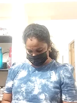 Snapshot of Tamil_Aathira chatting on 09.19.25 Tamil Aathira online show from 09.19.25