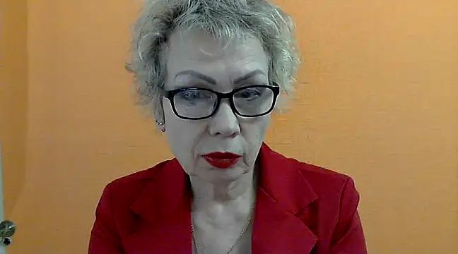 Snapshot of NessyJenixs chatting on 02.09.25 NessyJenixs online show from 02.09.25