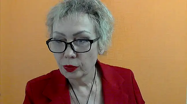 Snapshot of NessyJenixs chatting on 02.18.25 NessyJenixs online show from 02.18.25