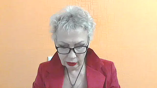 Snapshot of NessyJenixs chatting on 10.24.25 NessyJenixs online show from 10.24.25