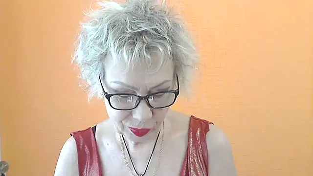 Snapshot of NessyJenixs chatting on 05.27.26 NessyJenixs online show from 05.27.26