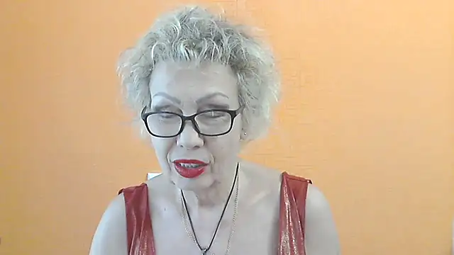 Snapshot of NessyJenixs chatting on 05.29.26 NessyJenixs online show from 05.29.26