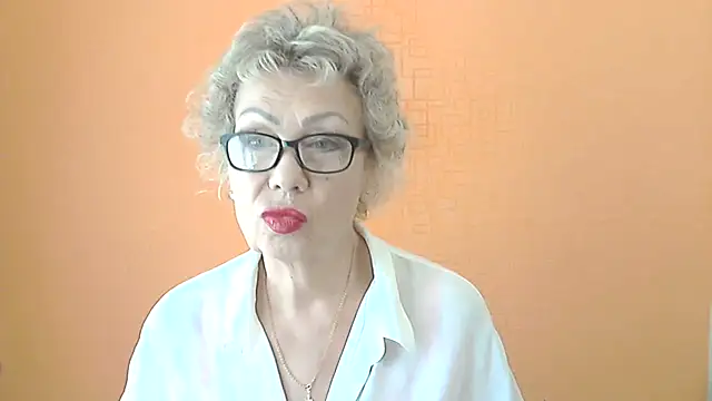 Snapshot of NessyJenixs chatting on 07.16.26 NessyJenixs online show from 07.16.26