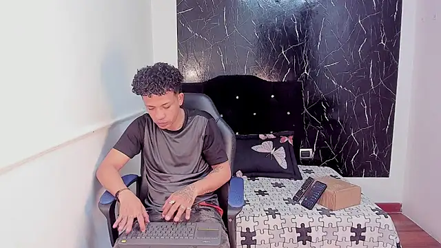 carlos alber12 online show from 10.10.25