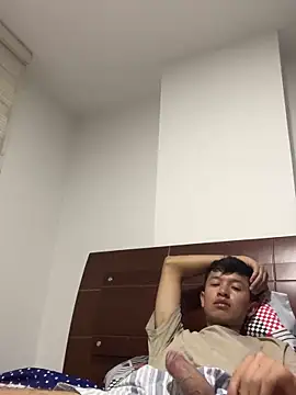 sebaxx8  online show from 02.28.25