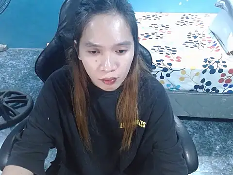 Snapshot of Asianpinaybeauty_yam007 chatting on 09.09.25 Asianpinaybeauty yam007 online show from 09.09.25