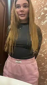 ella zzz online show from 03.04.25