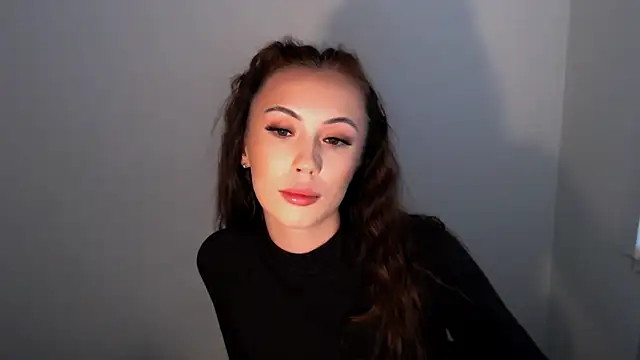 Snapshot of Nikonara_Love chatting on 11.20.25 Nikonara Love online show from 11.20.25