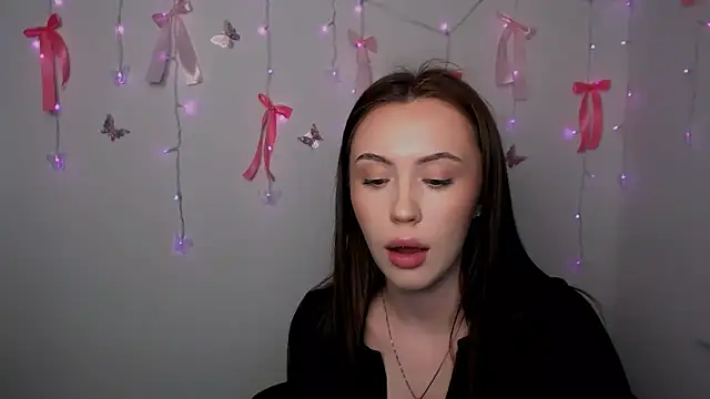 Nikonara Love online show from 02.11.26