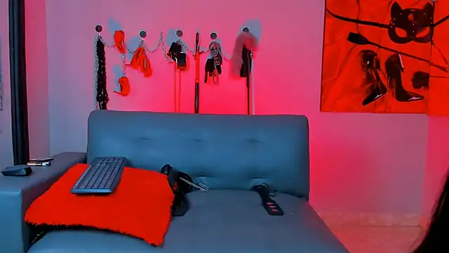 KaramStone online show from 03.20.25