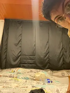 ApoloCruz online show from 04.06.26