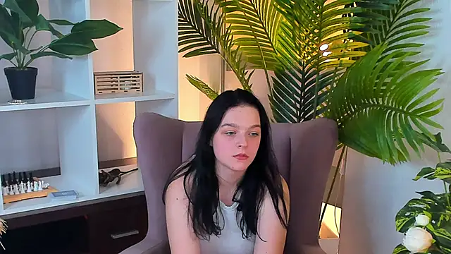 GladysHewell online show from 01.27.25