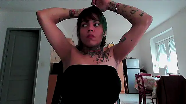 serena  vedette online show from 02.25.25