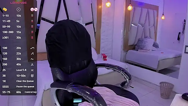 Belinda Braund online show from 02.17.25