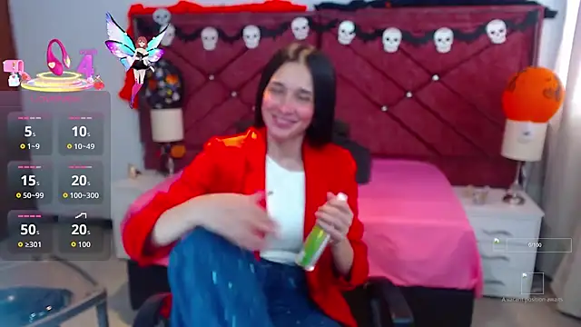 Snapshot of victoria_adams07 chatting on 10.21.25 victoria adams07 online show from 10.21.25